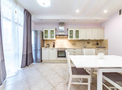4 Комнаты, Городская, Аренда, Ломоносовский проспект , Listing ID 7063, Москва, Россия,