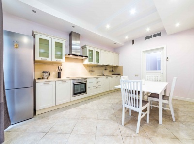 4 Комнаты, Городская, Аренда, Ломоносовский проспект , Listing ID 7063, Москва, Россия,