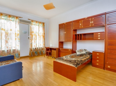 5 Комнаты, Городская, Аренда, Улица Жуковского, Listing ID 1685, Москва, Россия,