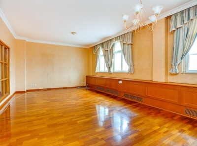 4 Комнаты, Городская, Аренда, Цветной бульвар, Listing ID 1791, Москва, Россия,