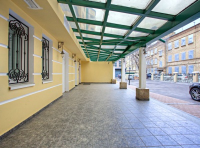 3 Комнаты, Городская, Аренда, Цветной бульвар, Listing ID 1820, Москва, Россия,
