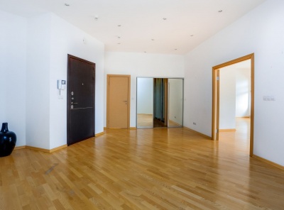 3 Комнаты, Городская, Аренда, Цветной бульвар, Listing ID 1820, Москва, Россия,