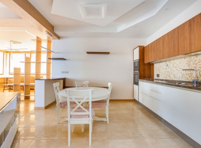 4 Комнаты, Городская, Аренда, Островной проезд, Listing ID 1881, Москва, Россия,